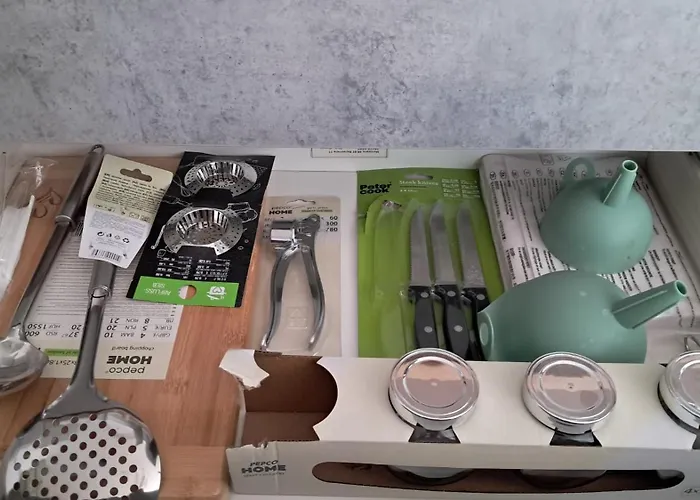 Malul Marii - First Line Cu La Mare *