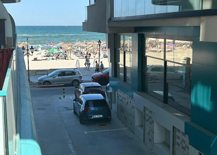 Appartement Malul Marii - First Line Cu La Mare Năvodari